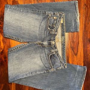 Big Star Casey low rise jeans. 33XL - extra long.